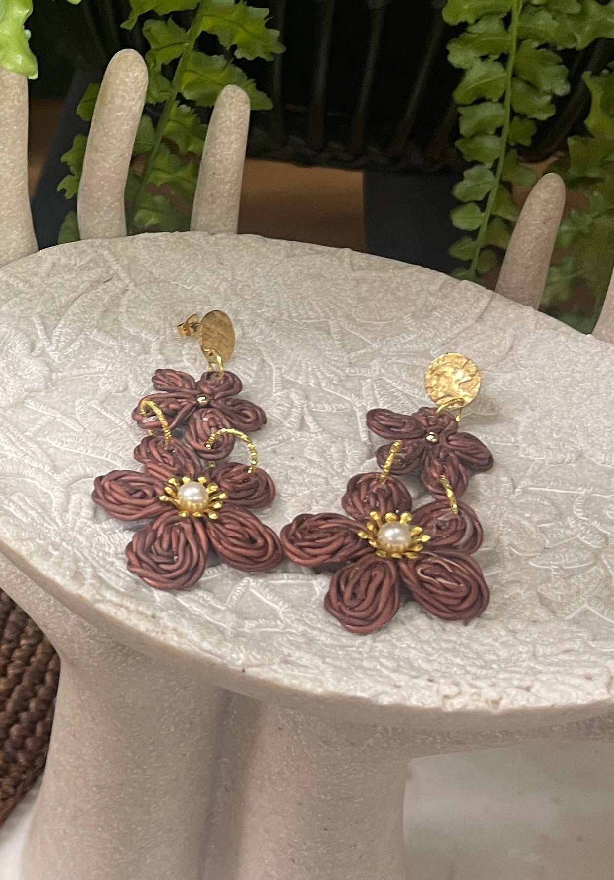 Earring rattan flower-1