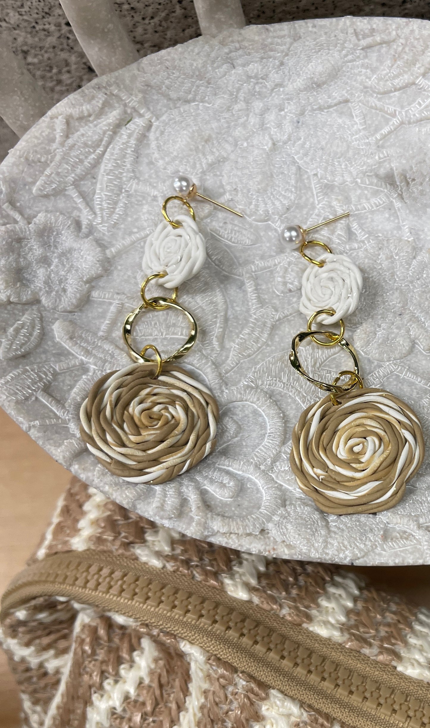 Earring rattan sphere