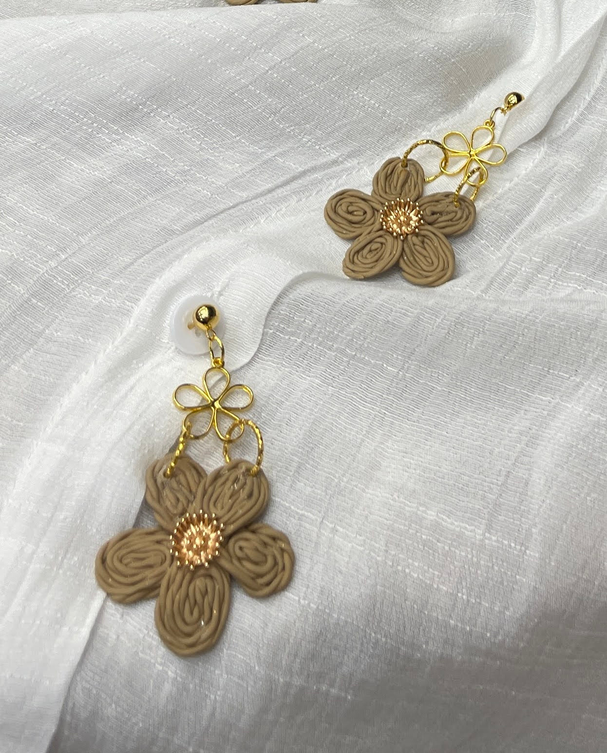 Earring rattan flower-11
